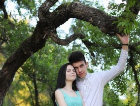 男孩第一次约会如何留下好印象？牵手心爱人的秘诀是什么？