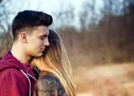 夫妻冷战了该怎么办？如何有效沟通化解僵局？