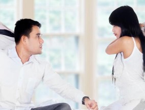 如何知道妻子出轨？发现出轨迹象的正确方法是什么？
