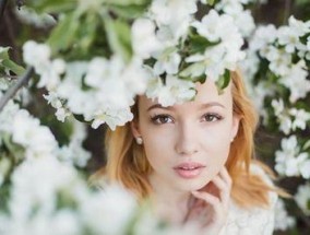 挽回女友的惊喜制造方法（如何用惊喜的方式让女友回心转意）