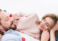 老婆精神出轨了怎么办？挽回婚姻的有效方法是什么？