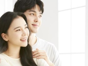 如何哄老公不生气（用这些方法让老公心情愉快）