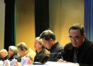 为何大选成为全球关注的焦点（探究政治民主化和国际利益的背后）
