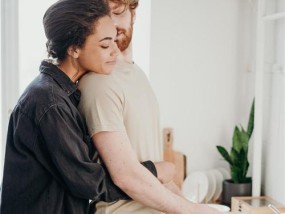 老公铁心离婚怎样挽回？有效挽回婚姻的策略有哪些？