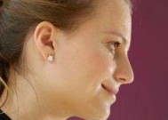 出轨的女人面相特征有哪些？如何从面相看出一个人是否出轨？