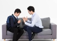 如何引导青春期孩子处理情感问题？家长应该注意哪些事项？