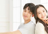 发现老公出轨，第一时间该做什么？如何处理婚姻危机？