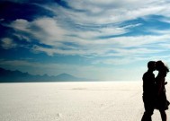 分手后挽回爱情的正确方法？不适合的感情如何修复？