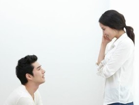 女友突然提出分手的心理原因是什么？如何应对这种情况？