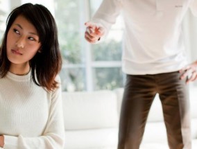 增进夫妻感情，5种表达爱的方式（如何增强夫妻之间的爱情和亲密度）