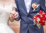 8年夫妻和睦如初，让人羡慕（婚姻美满的秘诀与经验）