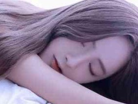 忘不掉情人如何才能和她在一起？情感专家的建议是什么？