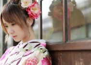 女生相亲时如何暗示对男生有好感？有哪些小动作和话题可以表达好感？
