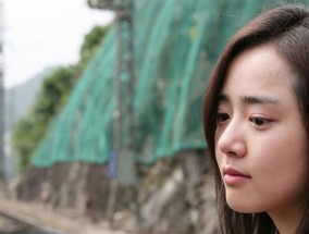 约会跟女生聊天技巧有哪些？如何避免尴尬的聊天话题？