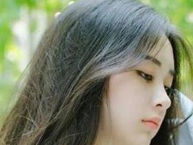 挽回分手男友的心（如何在互不联系的情况下重获他的爱）