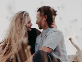 异地恋女友要分手了，如何挽回（挽回异地恋女友的方法和技巧）