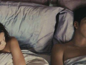 老公发现老婆出轨后的应对方法（老公该如何处理老婆的出轨行为）