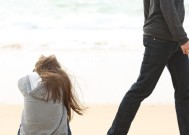 挽回的短信可以删除吗？如何处理旧短信以节省空间？