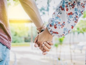 三步教你成功挽回分手男友（挽回分手男友的关键步骤和技巧）