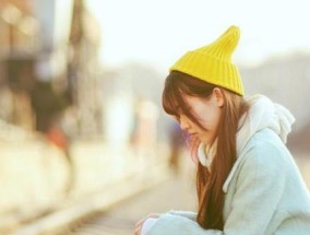 分手后立刻找到新欢是出于什么心理？这样做合适吗？