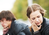 婚姻中男人这3个行为细节说明他有外遇？如何发现并应对？