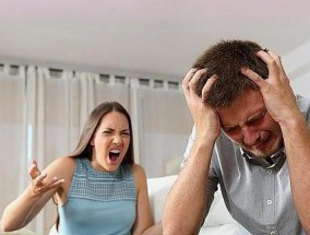 女人如何识别男人出轨的四大高峰期？