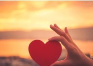  家庭危机如何应对？拯救破碎家庭的策略是什么？