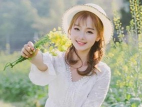 和女网友聊天，不知道聊什么怎么办（解决聊天难题）