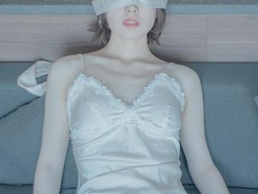 前女友把我当备胎放不下怎么办？如何走出情感困境？