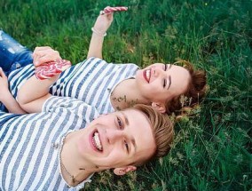 如何挽回你的前男友（实用技巧教你重新夺回他的心）