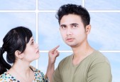 感觉老公有外遇了怎么办？如何应对婚姻中的信任危机？