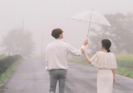 挽回受伤女孩的正确方法是什么？如何修复破裂的感情？