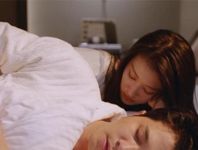 分手后仍保持暧昧关系意味着什么？前妻或前女友是否还有感情？
