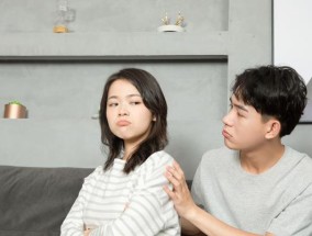 如果发现老公出轨了怎么办？如何处理婚姻危机？