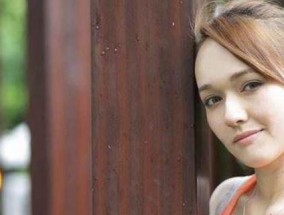 他有女朋友但我们很暧昧他真的爱我吗？