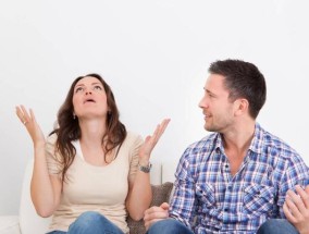 老公出轨该怎么办？如何处理婚姻危机？