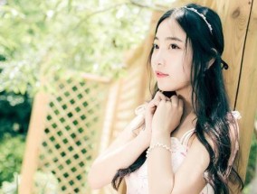 爱上一个自卑的女人怎么办？如何帮助她克服自卑感？