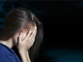 夫妻吵架离家出走，女人该如何面对（探讨夫妻矛盾背后的原因和解决方法）