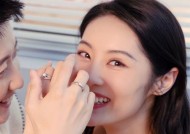 两个女孩子谈恋爱常见问题有哪些？如何解决？
