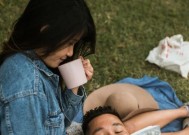 姐弟恋为何经常失败告终？背后的心理因素是什么？