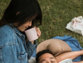 姐弟恋为何经常失败告终？背后的心理因素是什么？