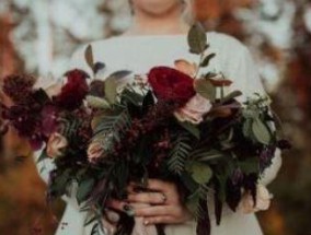 重拾爱火，挽回分手女友的心（15个步骤教你重新获得她的心）
