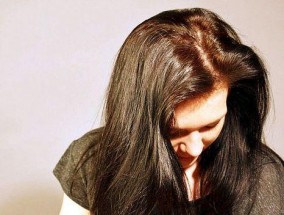 当情人不离婚，你该如何面对分手（情感困扰时的应对策略）