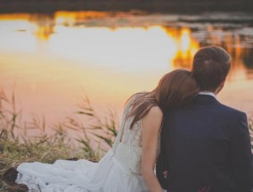 如何以不分手挽回男友（挽回男友的有效方法与技巧）