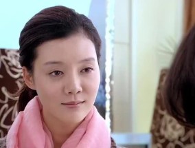 我是女的爱上一个女孩父母逼我结婚怎么办？如何处理家庭压力？