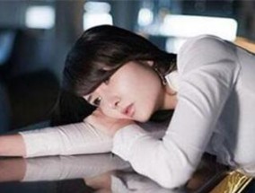 夫妻分居多年，对方有外遇，是否违法（探讨夫妻分居多年期间）