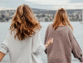分手后如何用心理学挽回女友？根据对方心理挽回她的有效方法是什么？