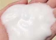 高中生女孩掉头发严重怎么办？有效预防和解决方法是什么？