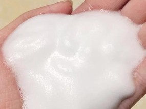 高中生女孩掉头发严重怎么办？有效预防和解决方法是什么？