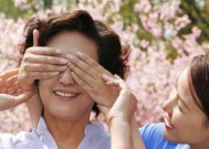 以媳妇如何处理婆媳关系（良好的家庭关系是家庭幸福的保障）